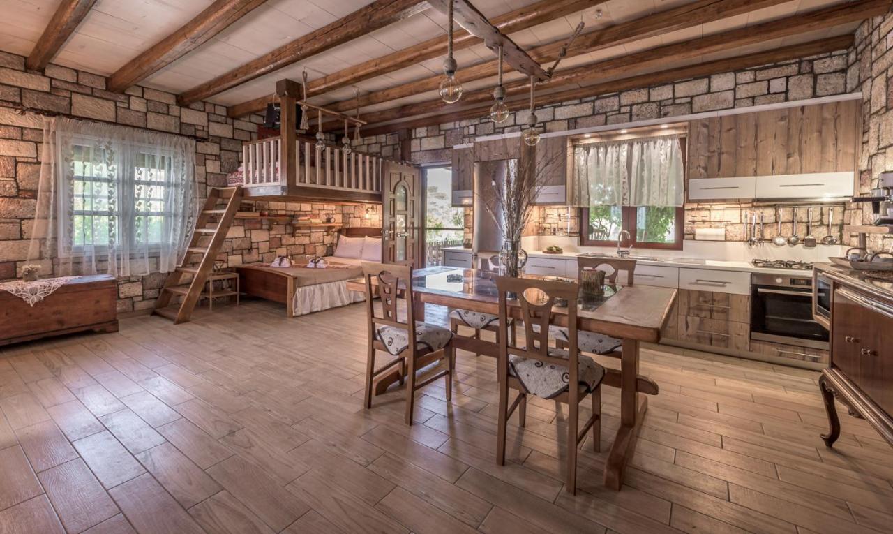 Emilia'S Little Farmhouses Agioi Anargyroi  Экстерьер фото