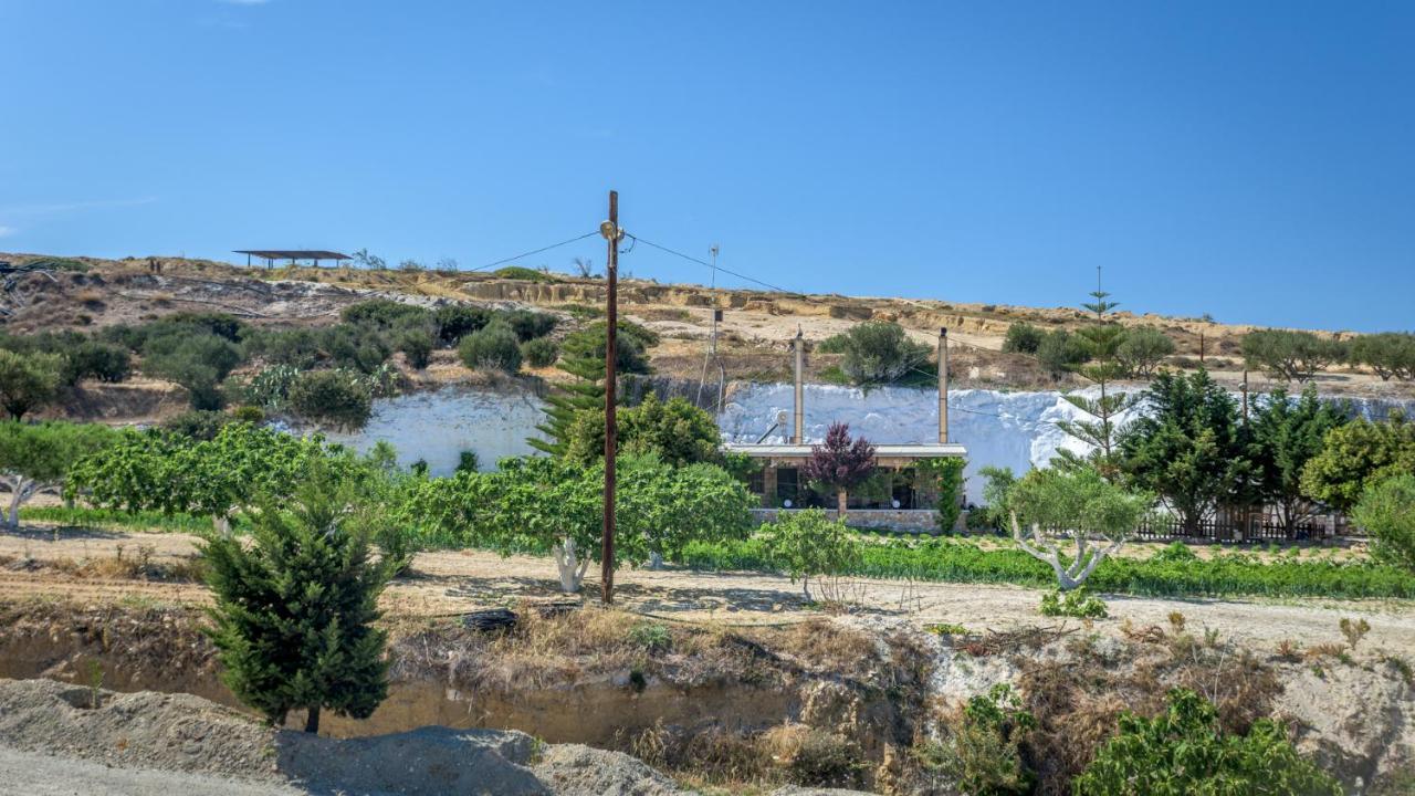 Emilia'S Little Farmhouses Agioi Anargyroi  Экстерьер фото